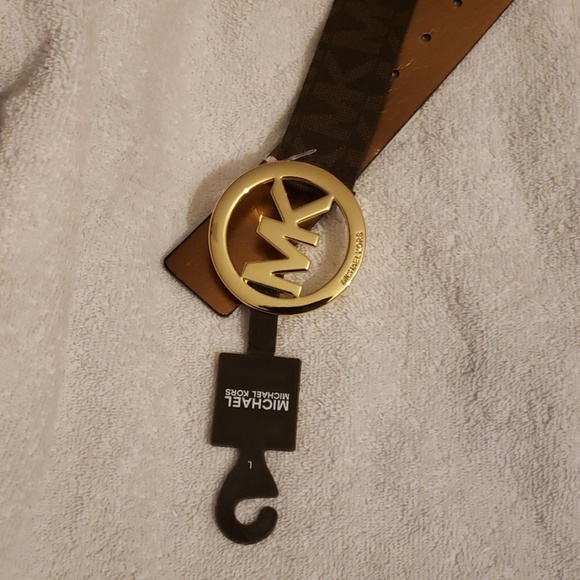 Michael Kors belt - Picture 2 of 8